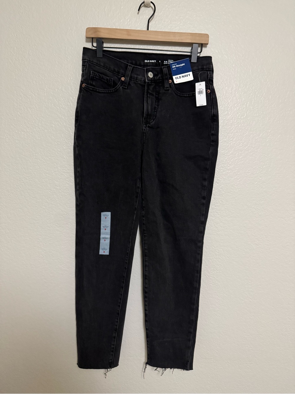 Old Navy Black Straight-Leg Jeans